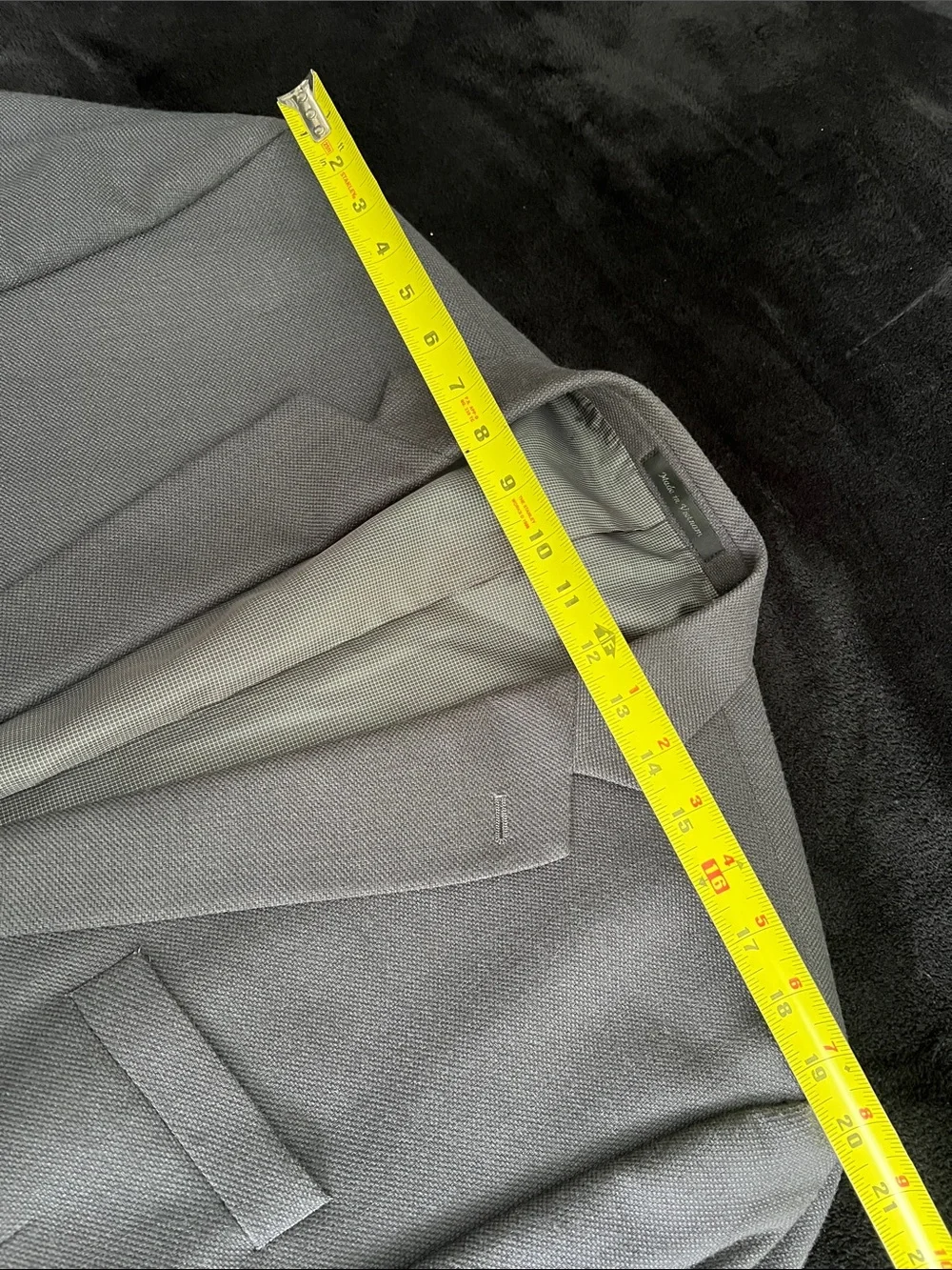 Izod Men's Gray Textured Sport Coat - Notch Lapel